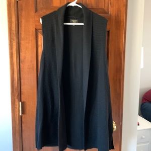 Cashmere Charter Club long vest. Black. Size XL